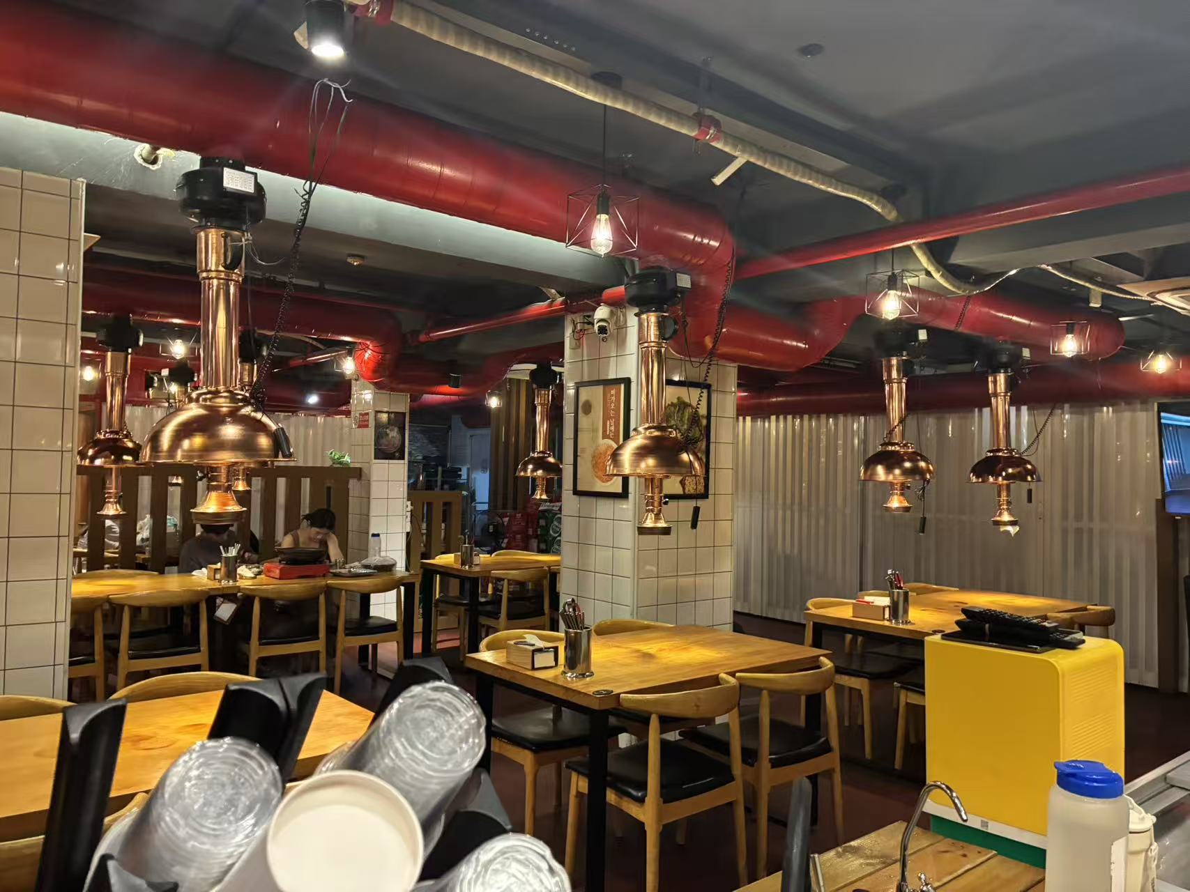 韩庭店内用餐区